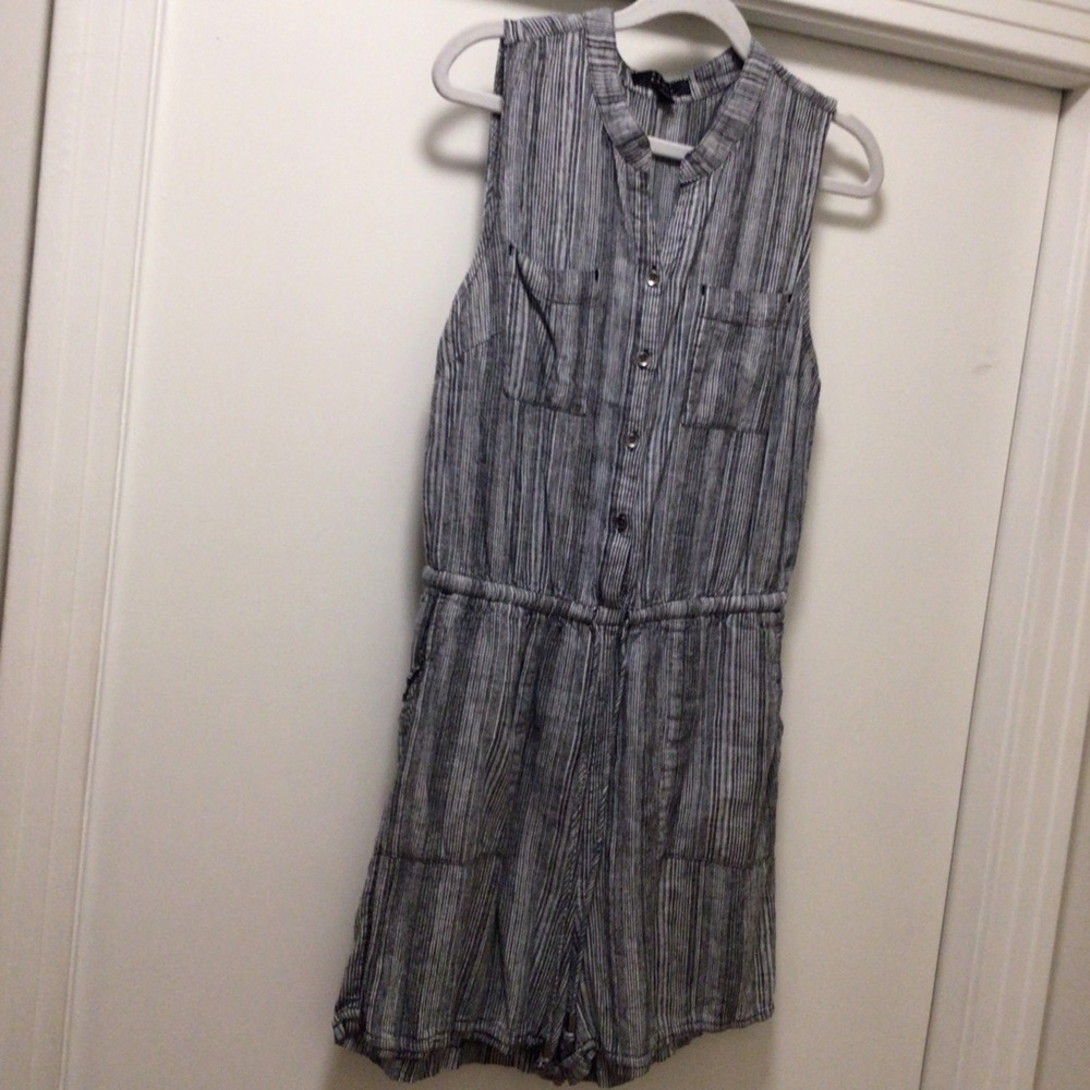 Womens Kelly Renee Linen Blend Romper
